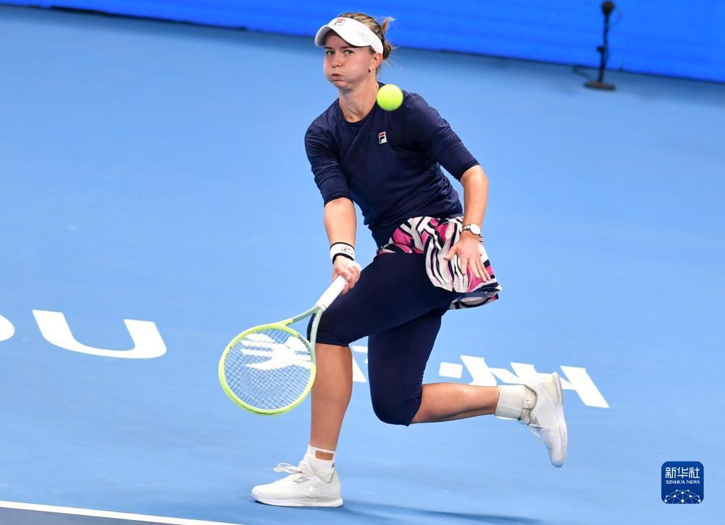 不确定性依 不确定性依