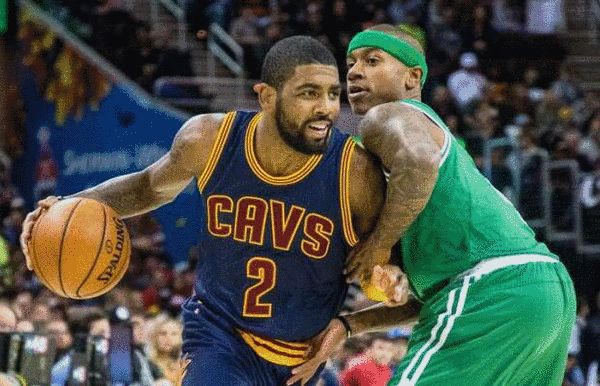 同时也在比 同时也在比