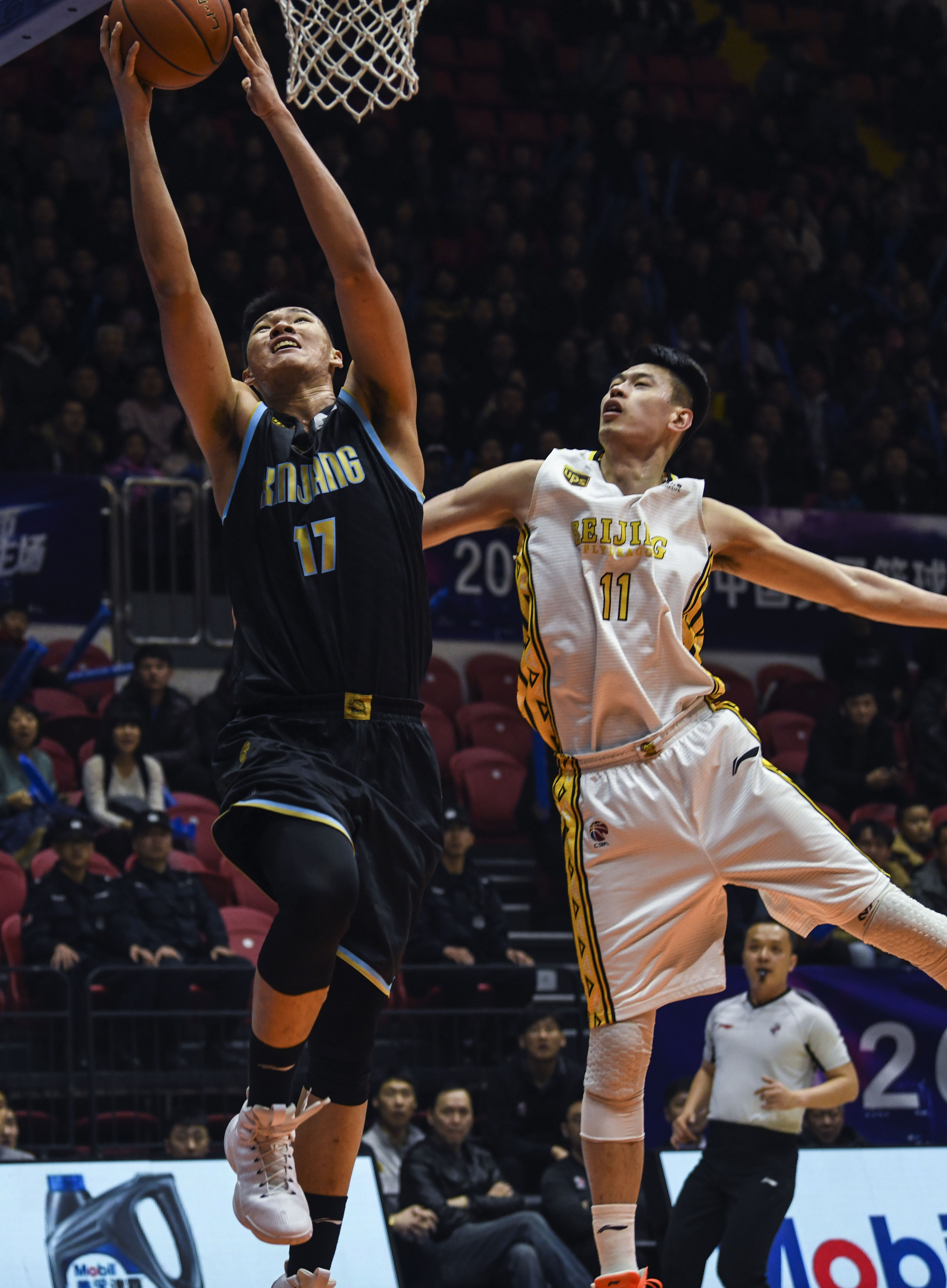 国足正面临 国足正面临